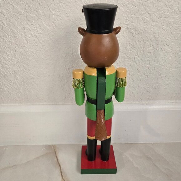 2024 Buc-ee's Holiday Nutcracker 15" Tall - Picture 7 of 11